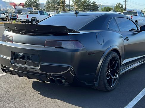 Used 2014 Chevrolet Camaro Z/28 RWD image 3