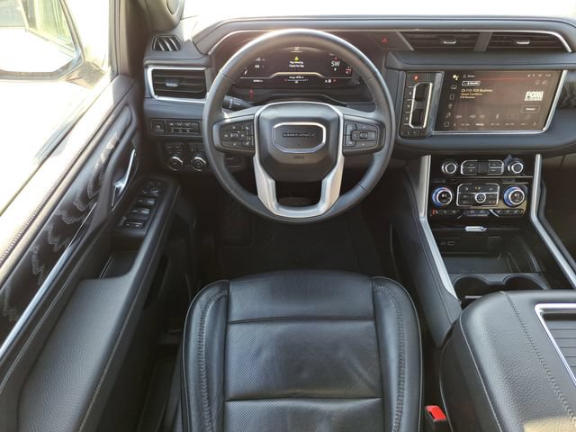 Used 2024 GMC Yukon Denali AWD/4WD image 6