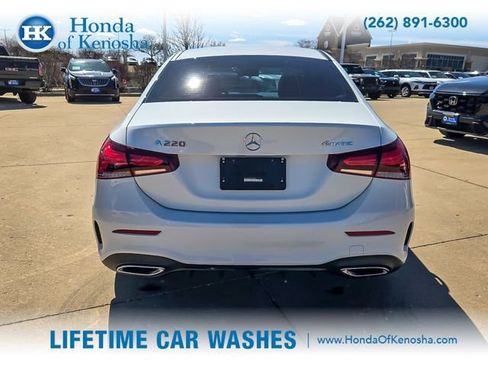 Used 2022 Mercedes-Benz A 220 4MATIC image 4