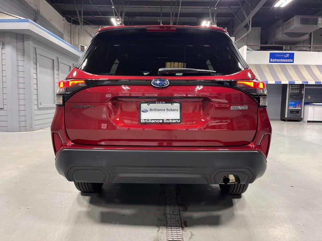 Used 2026 Subaru Forester Premium AWD/4WD image 7