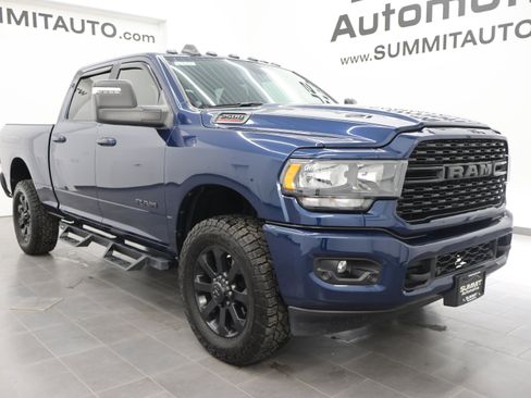 Used 2024 RAM 2500 Big Horn w/ Night Edition AWD/4WD image 2