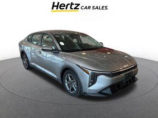 Used 2025 Kia K4 LXS video 1