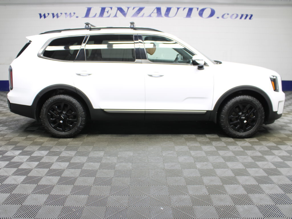 Used 2023 Kia Telluride SX Prestige X-Pro AWD/4WD image 2