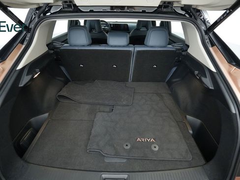 Used 2023 Nissan Ariya image 25