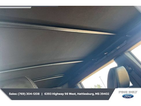 Used 2025 Ford Bronco Outer Banks w/ Sasquatch Package AWD/4WD image 16