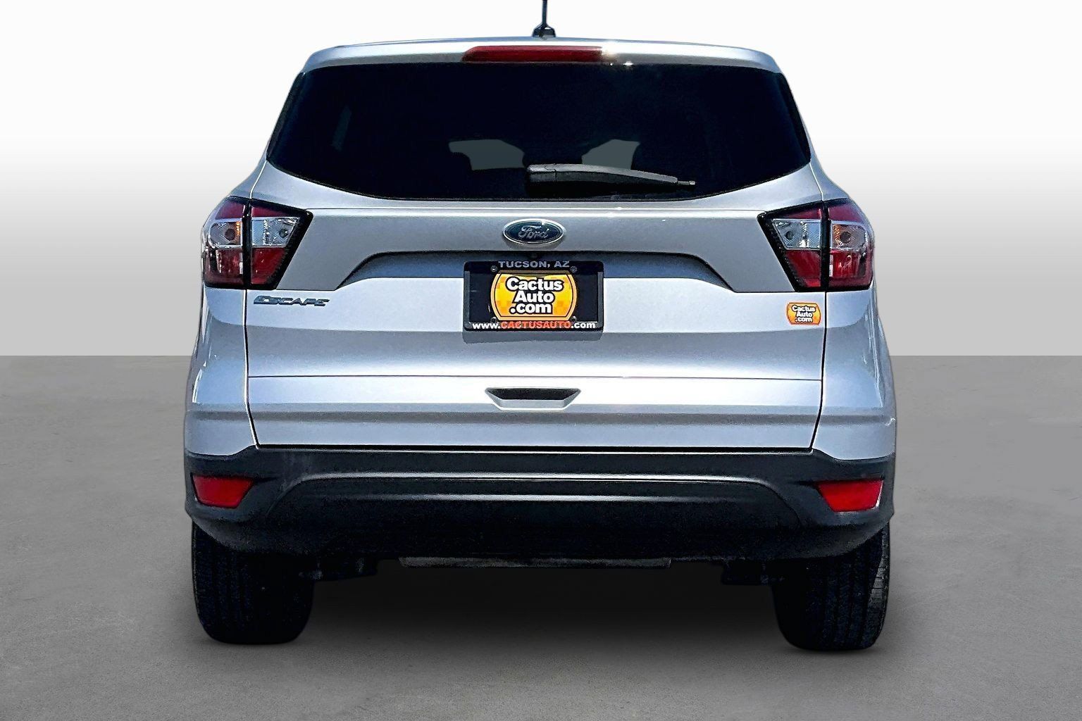 Used 2018 Ford Escape S FWD image 4