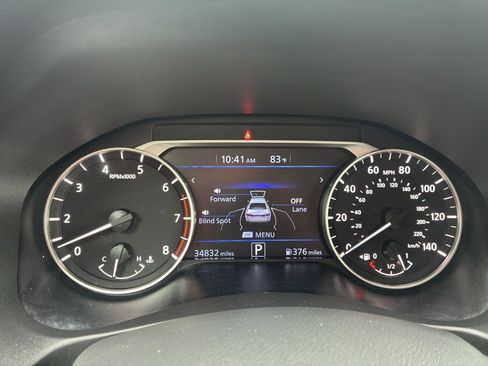 Used 2025 Nissan Altima 2.5 SV FWD image 18