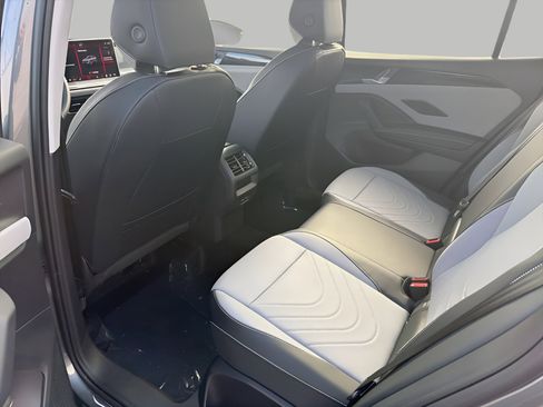 New 2026 Volkswagen Tiguan SE AWD/4WD image 23