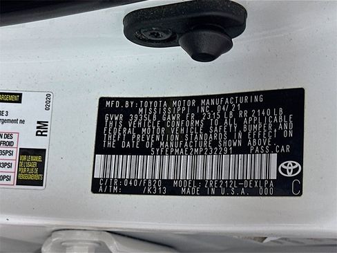 Used 2021 Toyota Corolla LE image 35