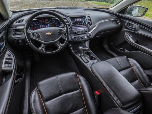 Used 2018 Chevrolet Impala Premier w/ Premier Confidence Package FWD image 26
