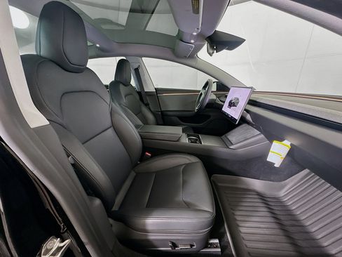 Used 2024 Tesla Model 3 RWD image 29