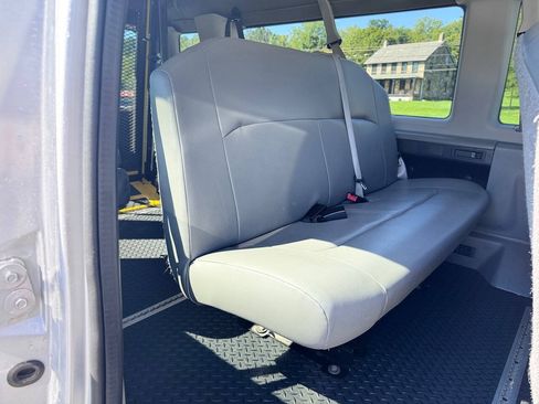 Used 2012 Ford E-350 and Econoline 350 XL w/ PWR Windows & Locks Group RWD image 13