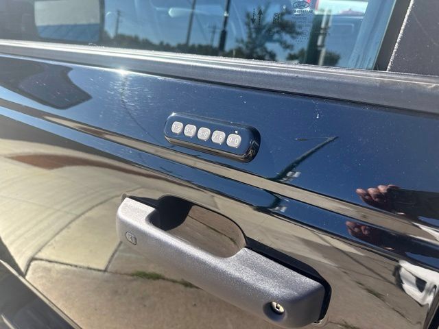Used 2022 Ford Bronco Wildtrak AWD/4WD image 8