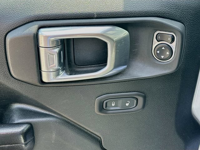 Used 2021 Jeep Wrangler Unlimited Sport AWD/4WD image 18