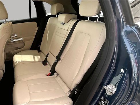 Certified 2021 Mercedes-Benz GLA 250 image 21