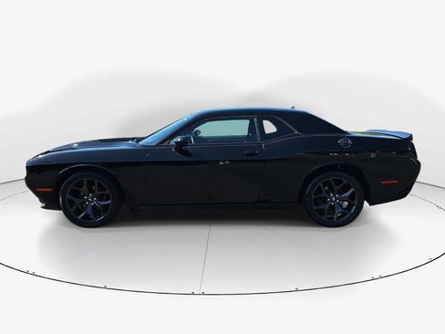 Used 2020 Dodge Challenger SXT w/ Blacktop Package RWD image 7