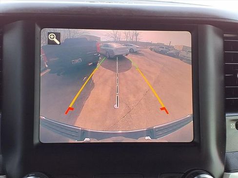 Used 2019 RAM 1500 Big Horn image 13