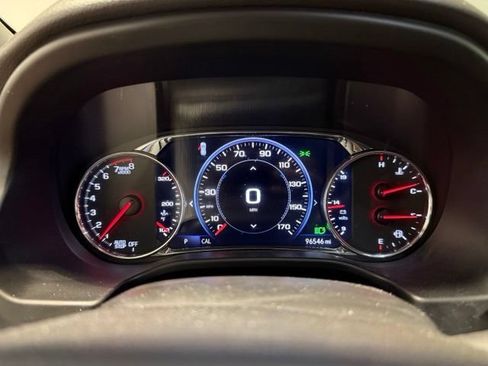 Used 2022 GMC Acadia AT4 w/ Technology Package AWD/4WD image 17