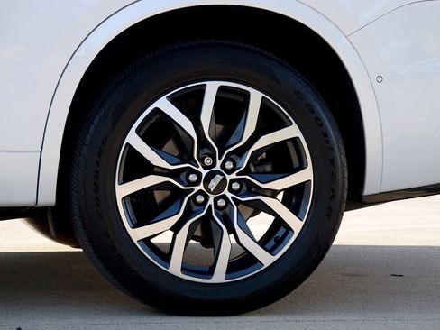 Used 2021 Cadillac XT6 Sport image 27