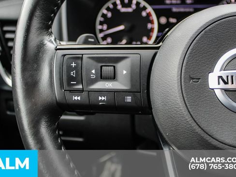 Used 2021 Nissan Rogue SV w/ Premium Package image 23