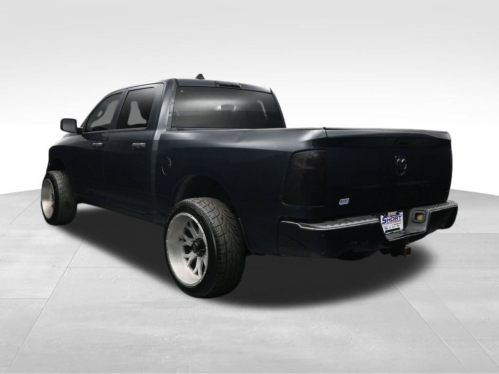 Used 2015 RAM 1500 Express AWD/4WD image 3