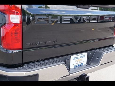 New 2026 Chevrolet Silverado 1500 LT w/ LPO, Dark Essentials Package AWD/4WD image 27