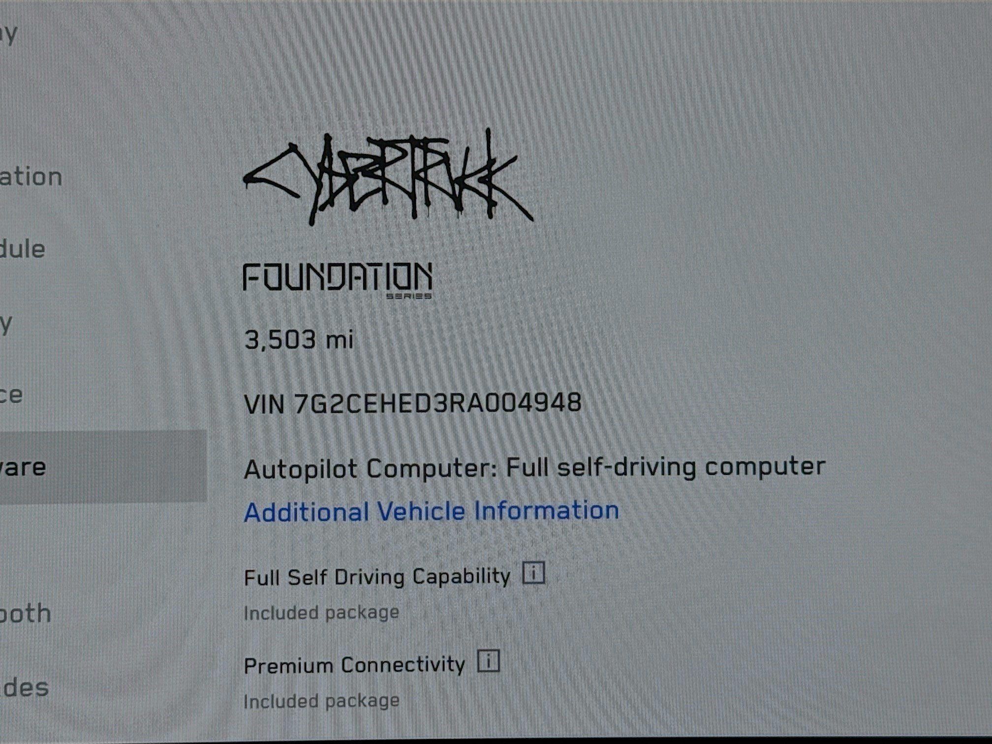 Used 2024 Tesla Cybertruck AWD Crew Cab image 8