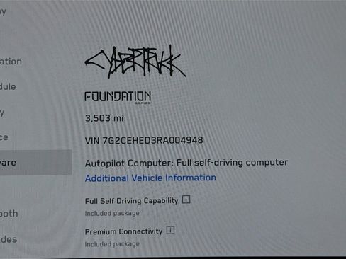 Used 2024 Tesla Cybertruck AWD Crew Cab image 8