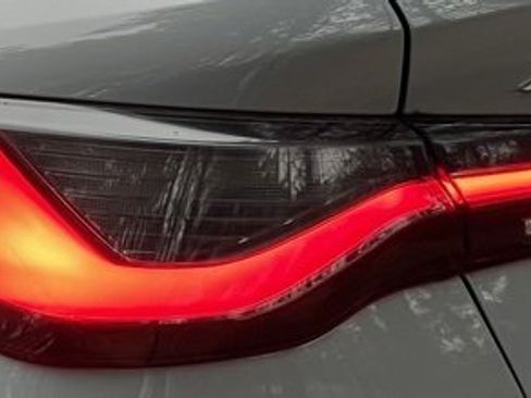 Used 2023 BMW 430i xDrive Coupe w/ M Sport Package image 8