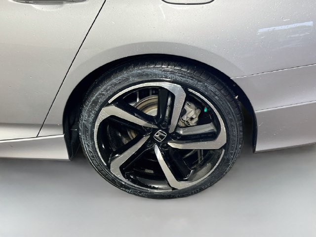 Used 2019 Honda Accord Sport image 21