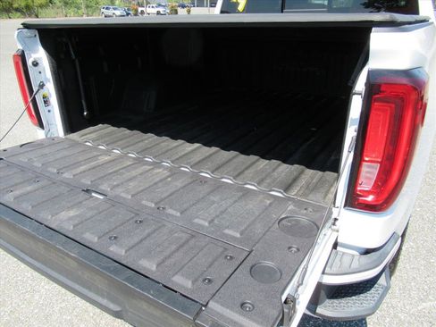 Used 2019 GMC Sierra 1500 AT4 w/ AT4 Premium Package image 34