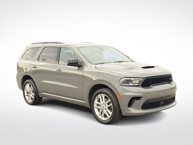 Used 2023 Dodge Durango GT w/ Blacktop Package AWD/4WD image 2