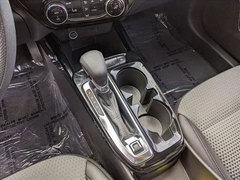 Used 2024 Chevrolet Trax LT image 12