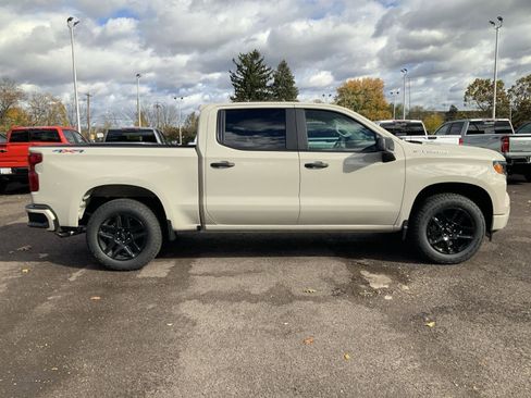 New 2026 Chevrolet Silverado 1500 Custom AWD/4WD image 8