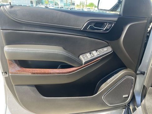 Used 2019 GMC Yukon SLT w/ Premium Edition image 23