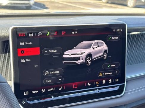 New 2026 Volkswagen Tiguan SE R-Line FWD image 16