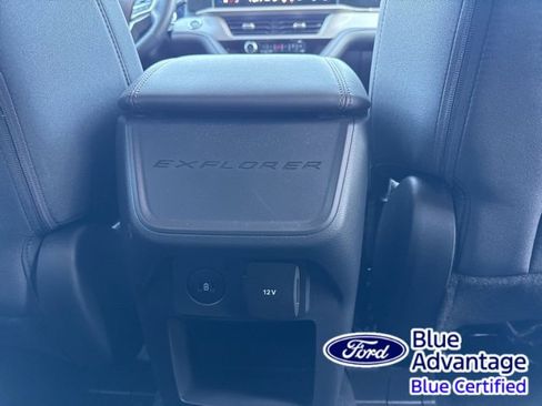 Certified 2025 Ford Explorer Active image 36