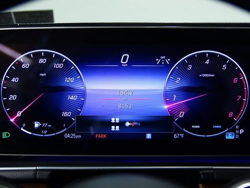 Used 2025 Mercedes-Benz GLS 450 4MATIC image 20