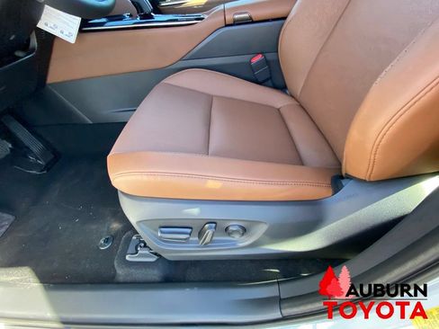 New 2026 Toyota Crown Signia w/ Advanced Technology Package AWD/4WD image 33
