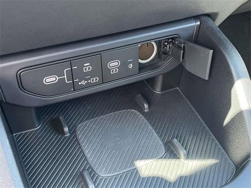 New 2025 Kia K4 GT-Line Turbo image 35