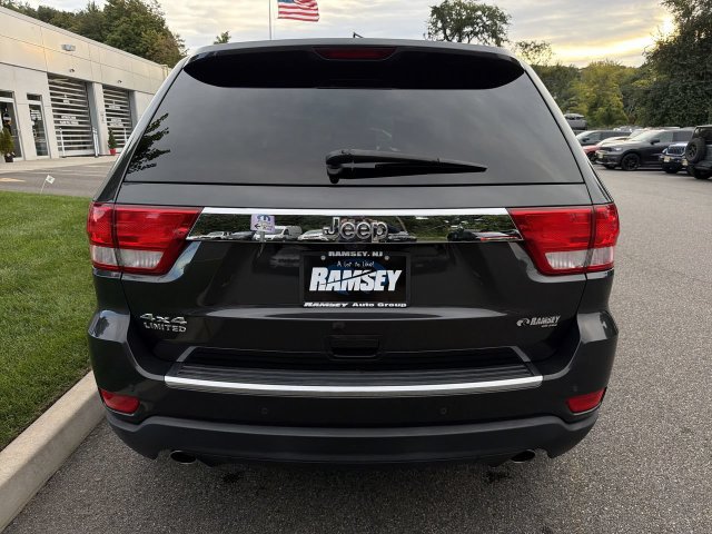 Used 2011 Jeep Grand Cherokee Limited AWD/4WD image 26