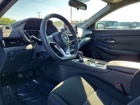 Certified 2022 Nissan Sentra SV w/ All-Weather Package image 19