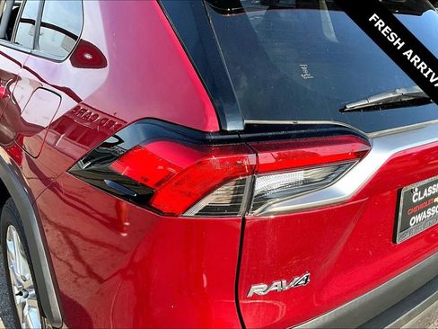 Used 2020 Toyota RAV4 Limited w/ Limited Grade Weather Package AWD/4WD image 22