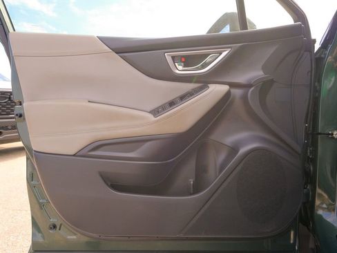 Used 2024 Subaru Forester Premium image 25