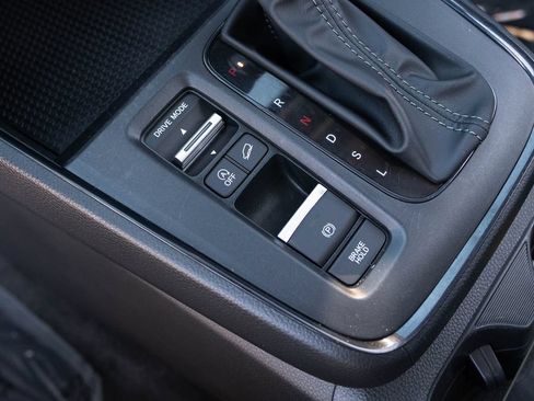 Used 2023 Honda CR-V EX image 28
