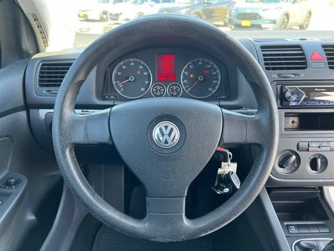 Used 2008 Volkswagen Rabbit S FWD image 18