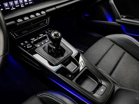 Used 2022 Porsche 911 GT3 image 57