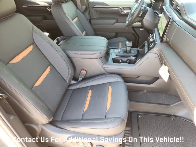 New 2026 GMC Sierra 1500 AT4 w/ AT4 Premium Package AWD/4WD image 10