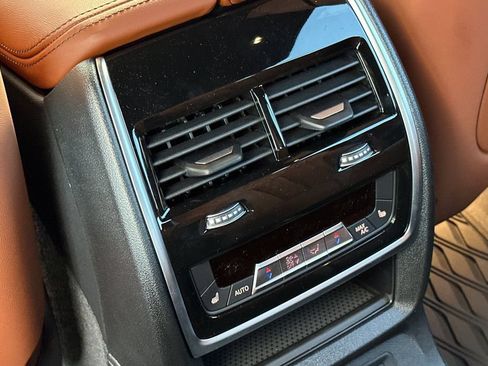 New 2026 BMW X7 M60i AWD/4WD image 13