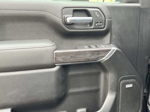 Used 2021 Chevrolet Silverado 1500 LTZ w/ LTZ Convenience Package II image 9